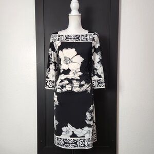 White House, Black 
Market floral print dress size XL